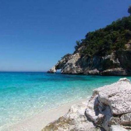 Casa In Riva Al Mare Appartement Cala Gonone Buitenkant foto