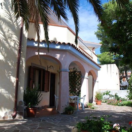 Casa In Riva Al Mare Appartement Cala Gonone Buitenkant foto