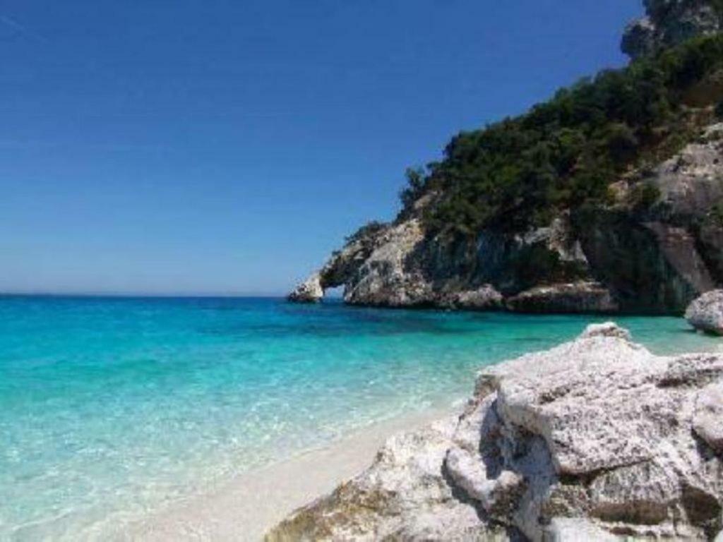 Casa In Riva Al Mare Appartement Cala Gonone Buitenkant foto